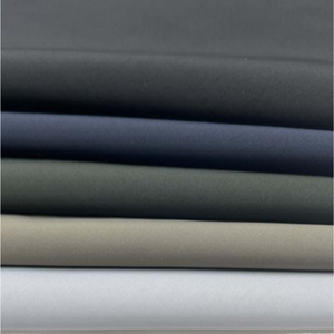 Tissu de taslon en polyester tissé en polyester teint à étirement multifonction pour veste disjoncteur