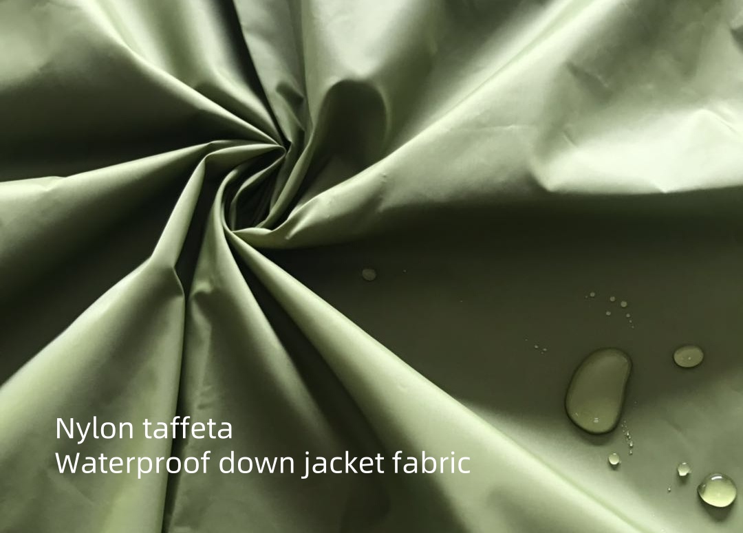 Tissu doudoune imperméable en taffetas de nylon