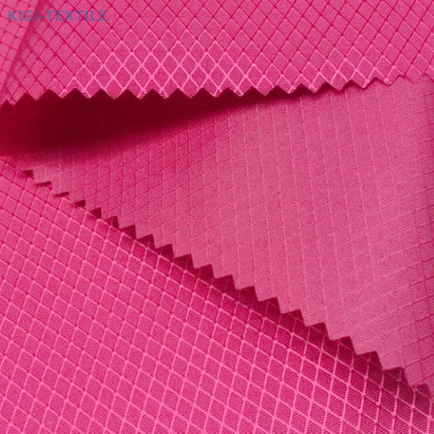 Tissu polyester recyclé 210D 420D Diamond Dobby Ripstop avec finition anti-UV sans fluor