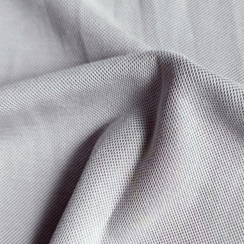 Tissu double piqué modal 75D PLA 81%PLA 19%Modal 230gsm pour vêtements de sport Polo